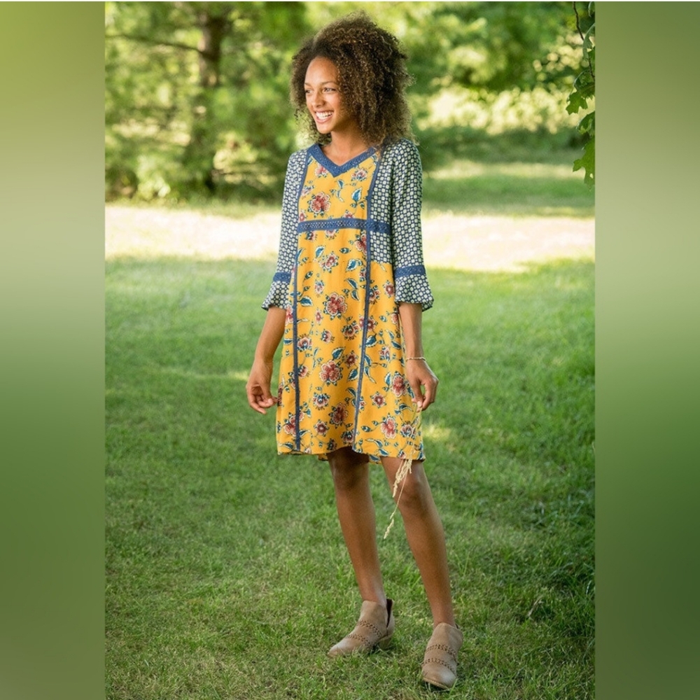 Matilda Jane Sz 8 Choose Your Path Flower Power Dress Crochet Trim Bright Floral